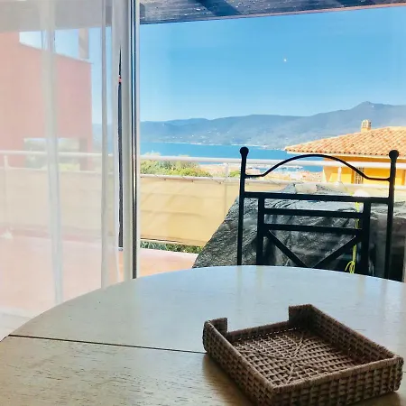Deux Avec Vue Proche Du Centre Propriano (Corsica)